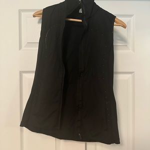 lulu lemon black vest!!